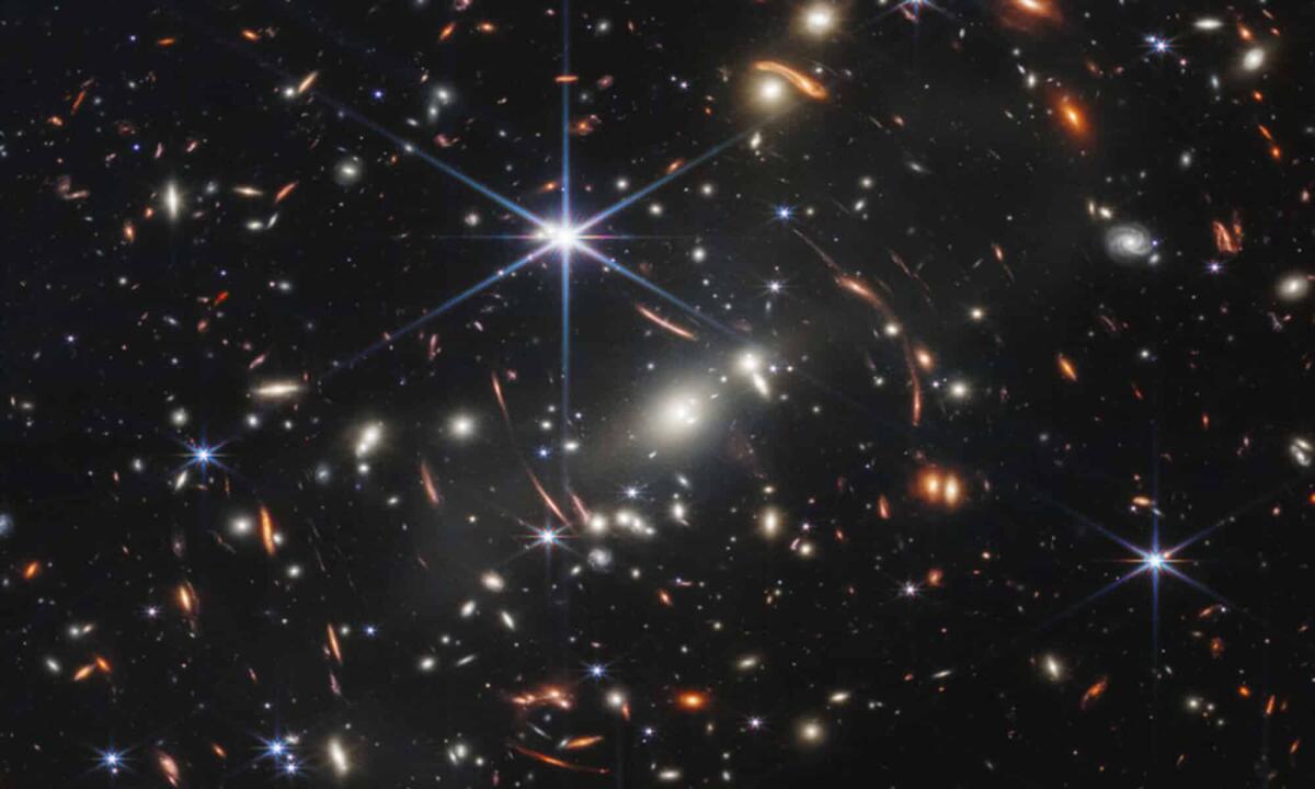 Telescopio Webb, scoperte galassie che non dovrebbero esistere - 