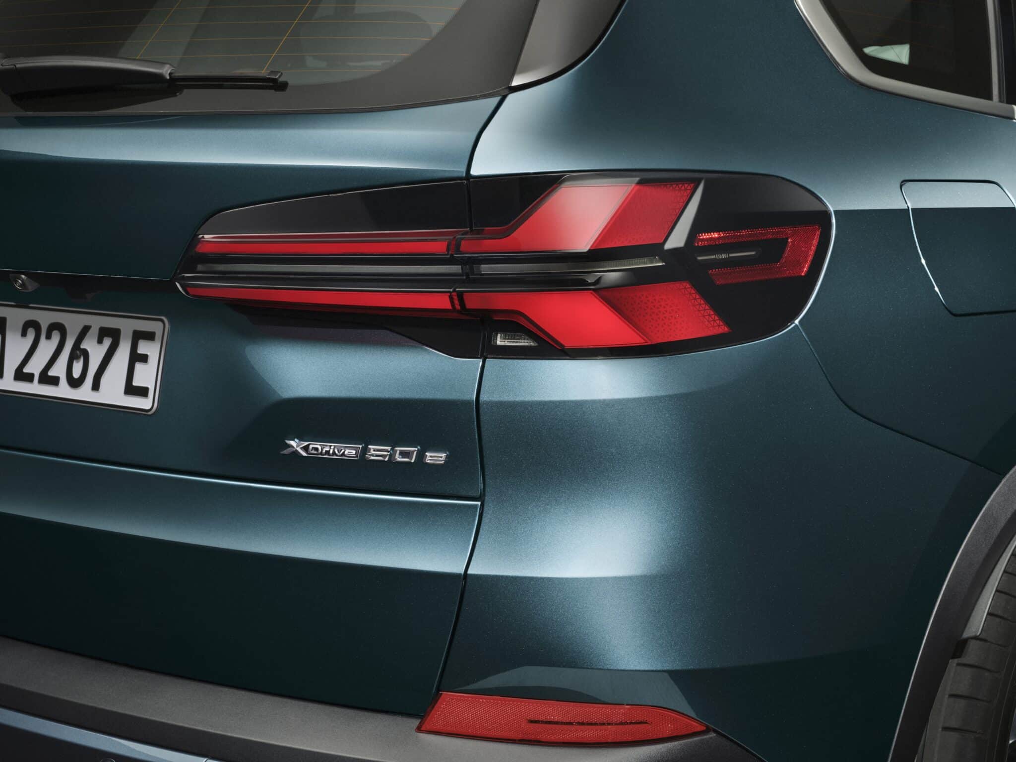 BMW X5 2023: listino prezzi e novità