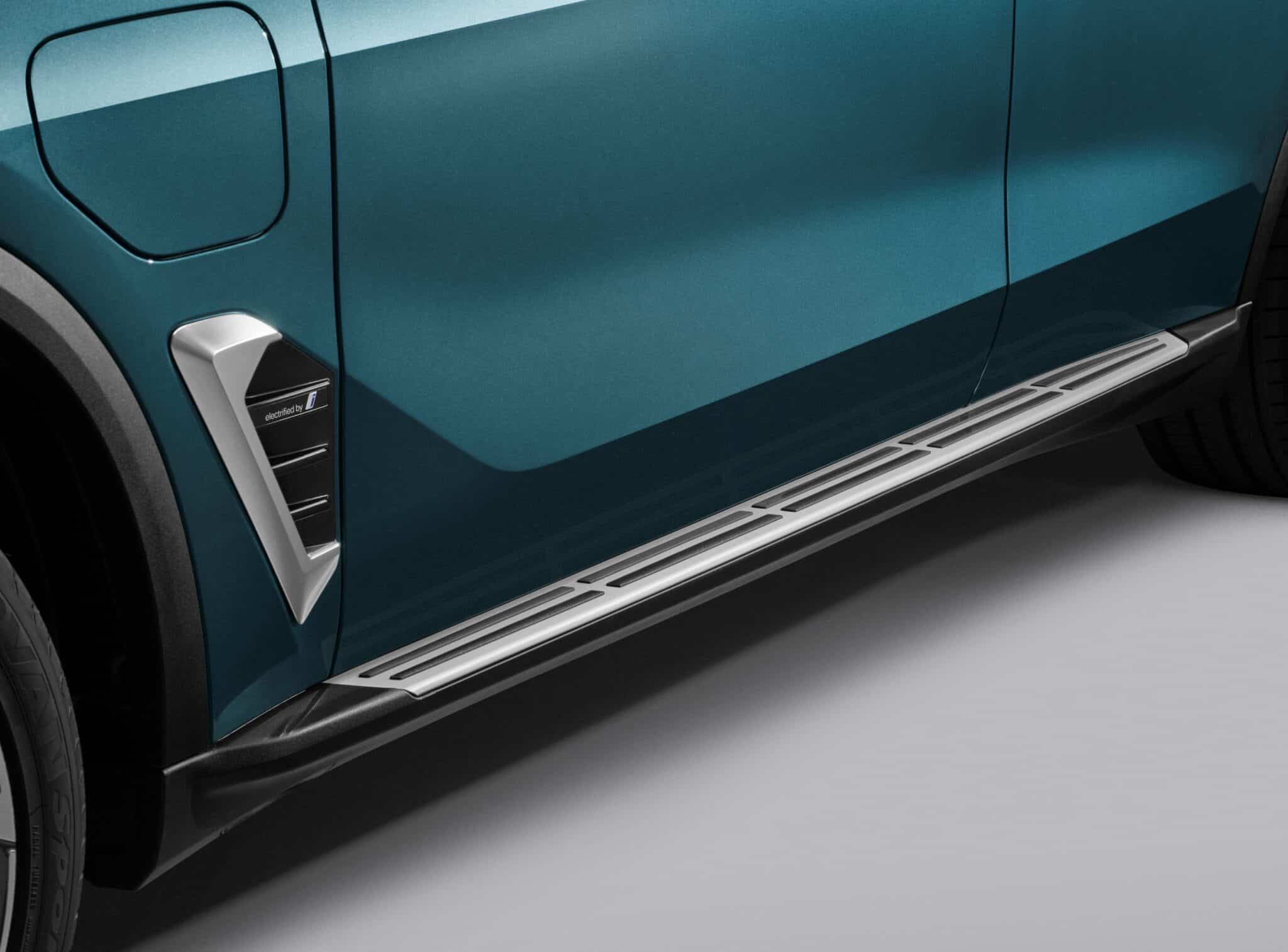 BMW X5 2023: listino prezzi e novità