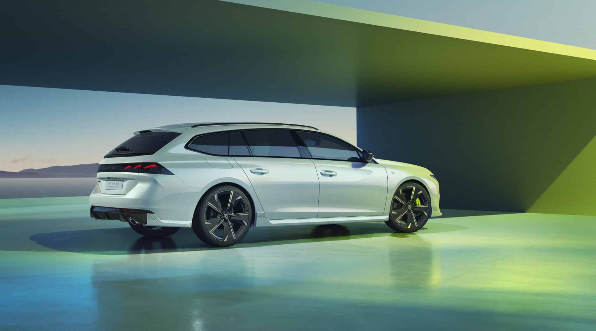 Peugeot 508: si rinnovano berlina e station wagon, ecco cosa cambia
