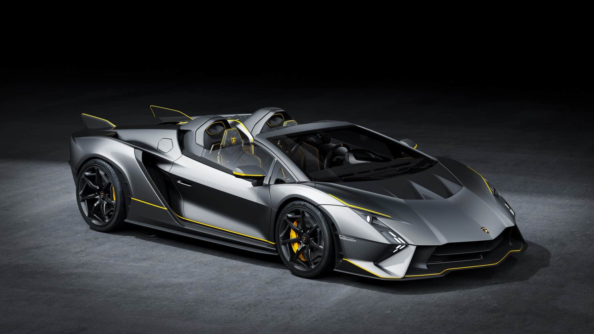 Lamborghini Invencible e Autentica: due esemplari unici al mondo per dire addio al V12 aspirato