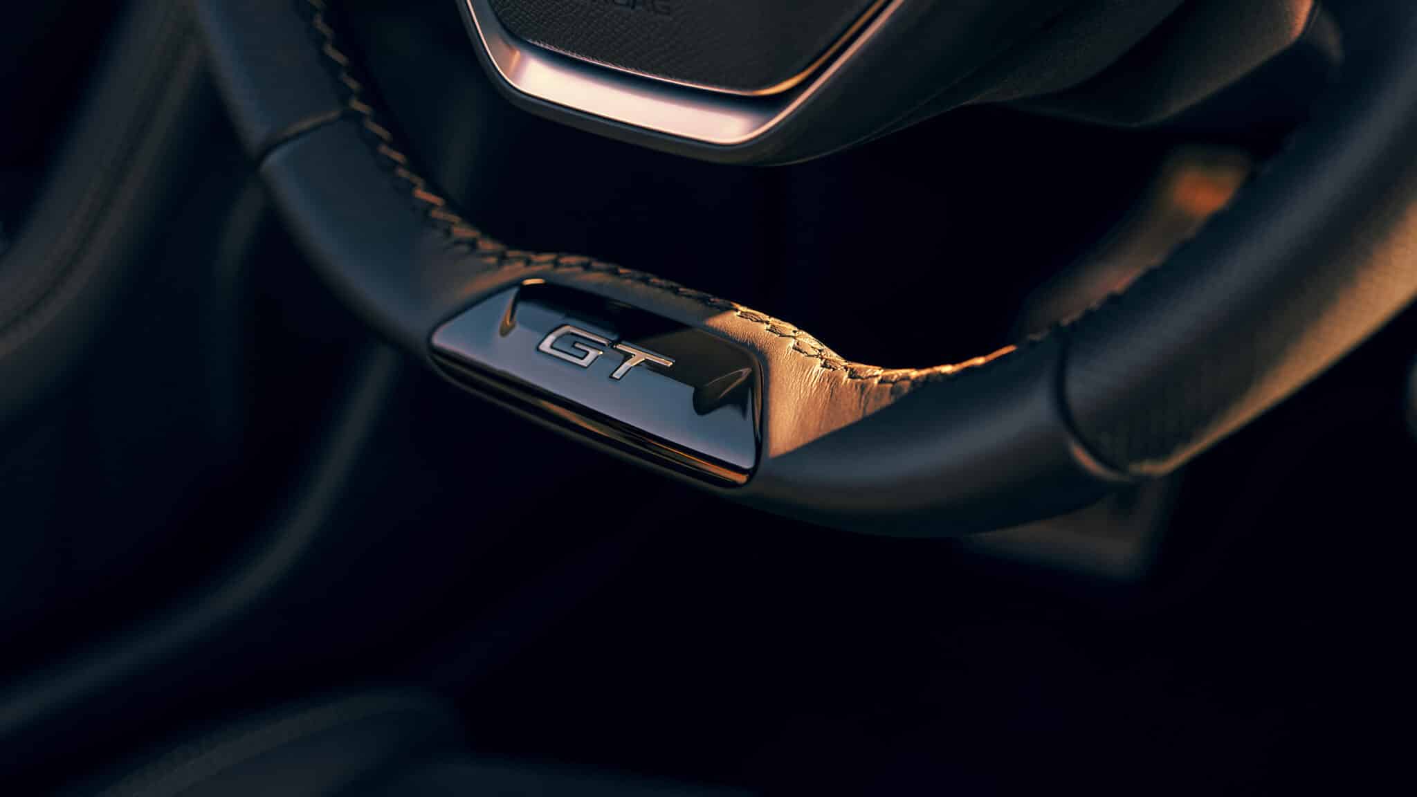 Peugeot 508: si rinnovano berlina e station wagon, ecco cosa cambia