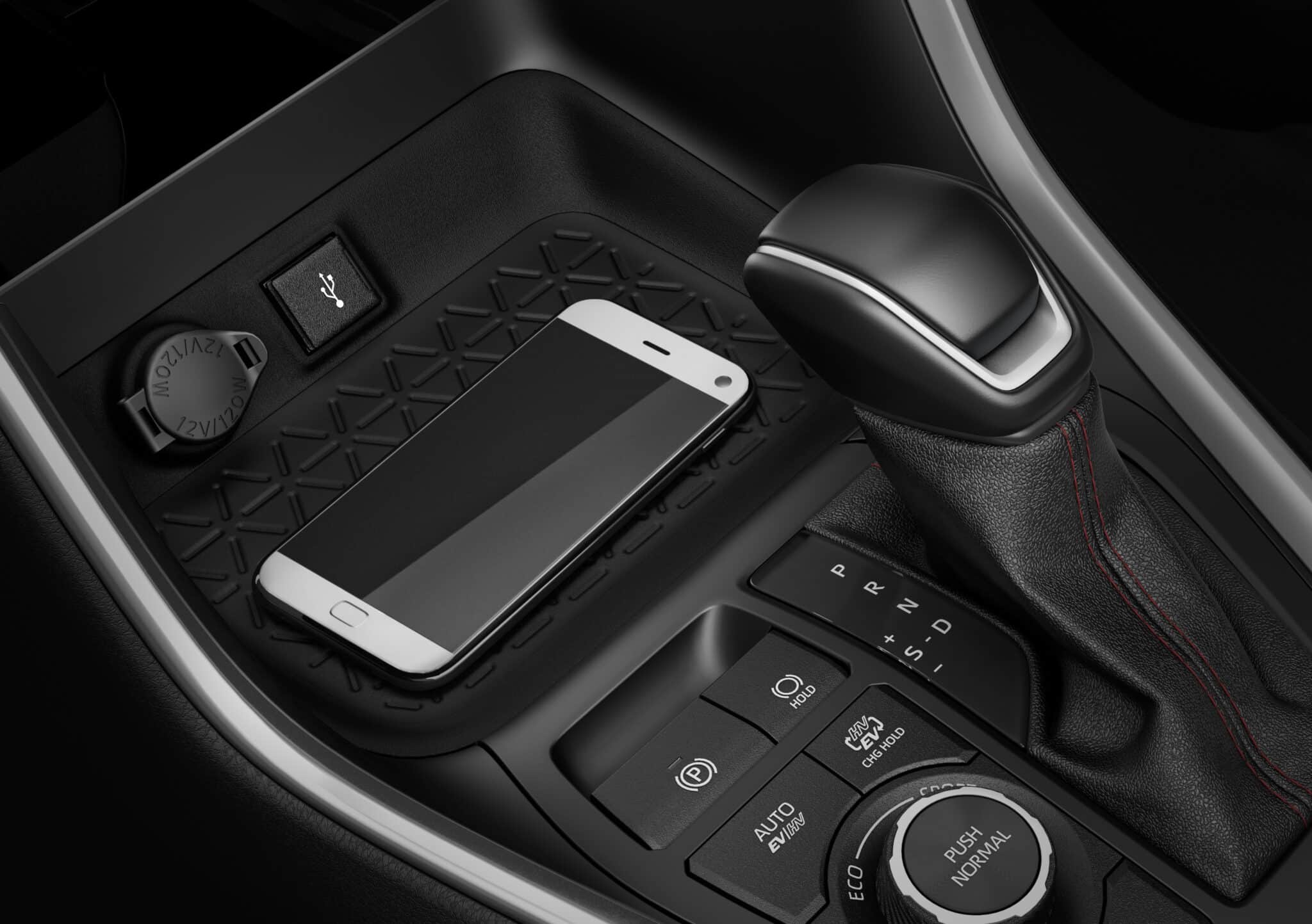 Suzuki Across ibrida plug-in: scheda tecnica, motori, prezzi e caratteristiche