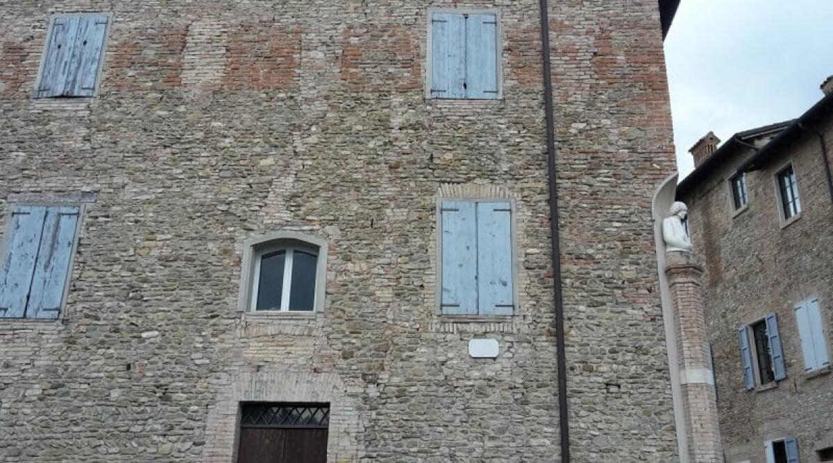 Tecnica del “cuci e scuci” per consolidare le murature - 
