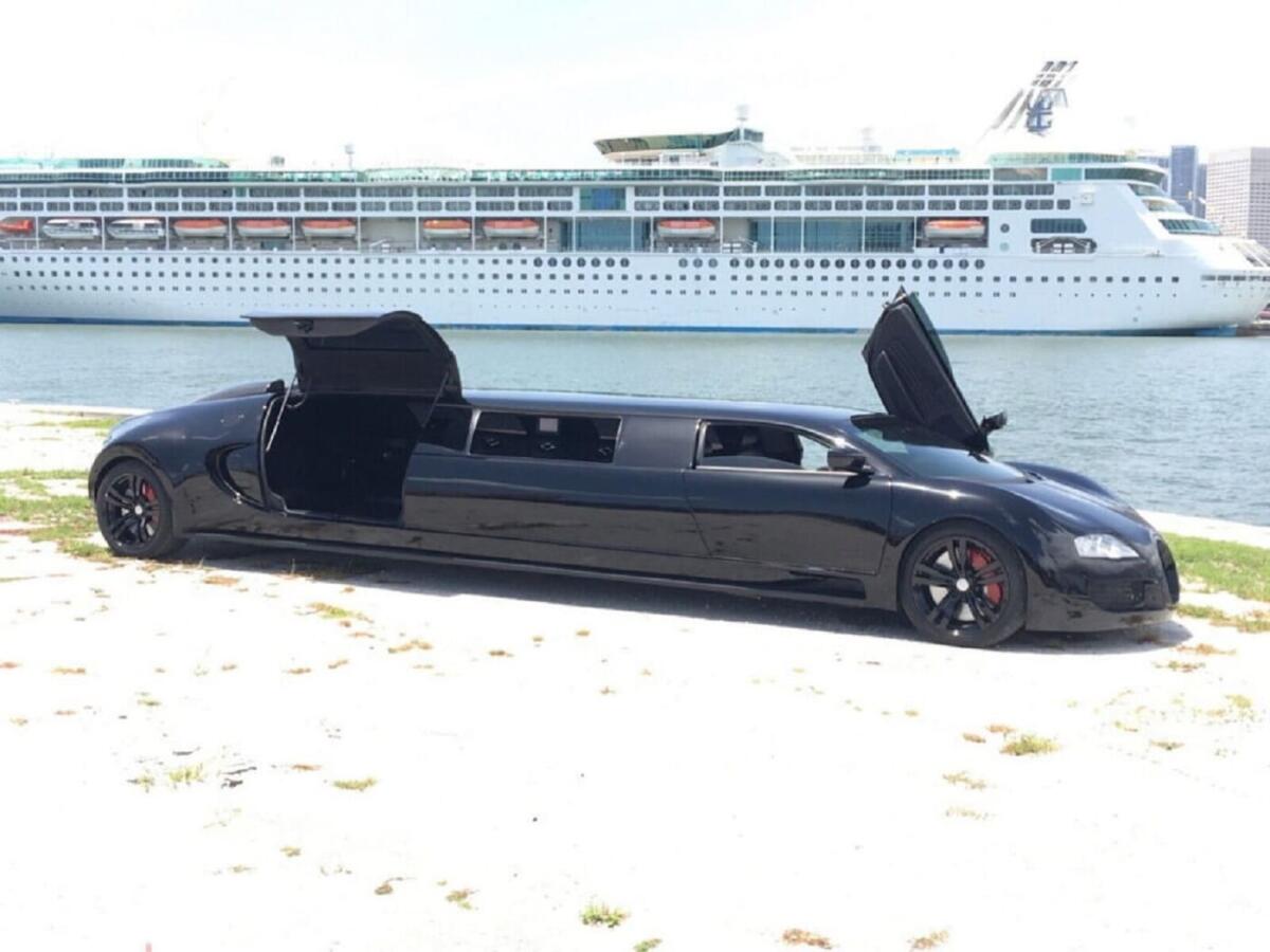 Bugatti Veyron: questa replica in versione limousine è in vendita a 25 mila dollari su Ebay - 