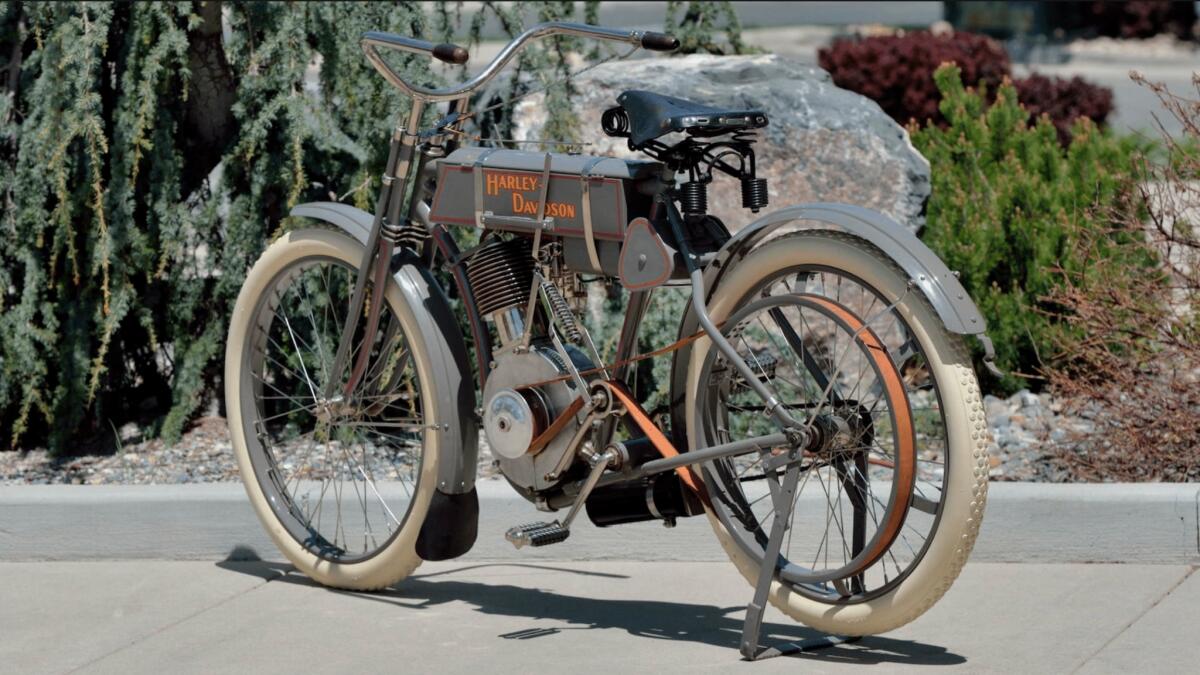 Harley Davidson del 1908 battuta all'asta ad una cifra record - 