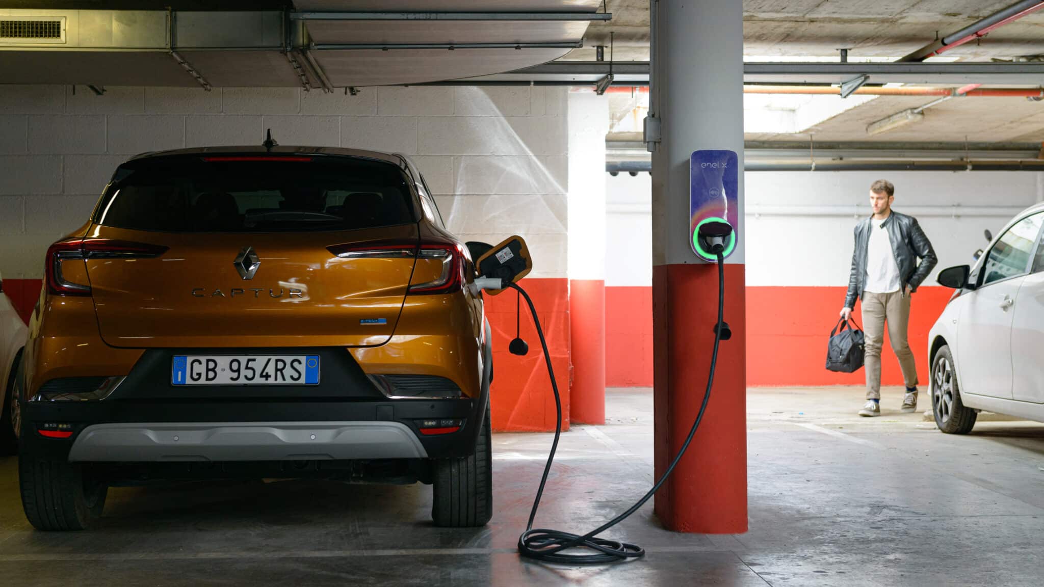 Renault Captur E-Tech plug-in hybrid