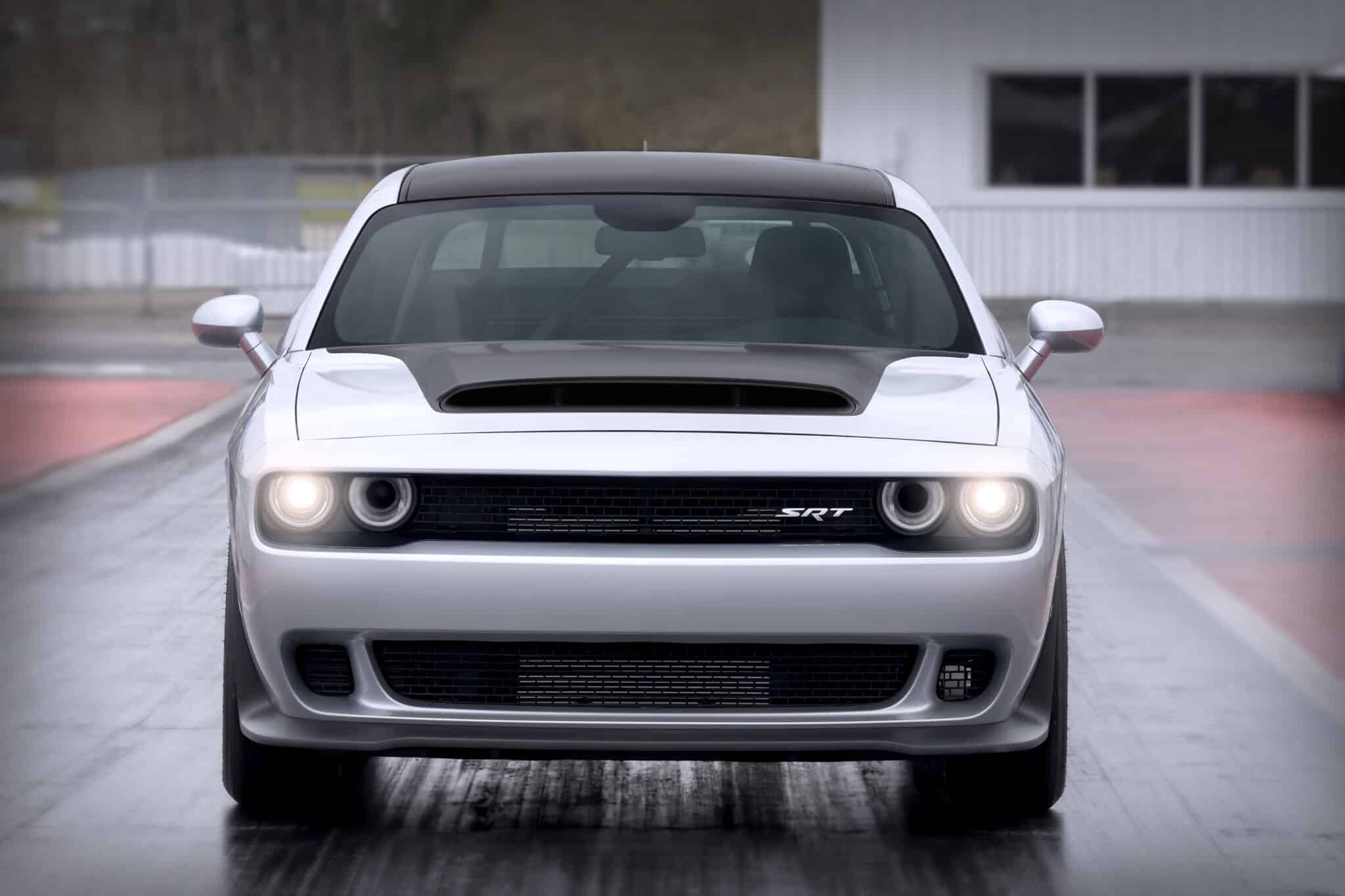 Dodge Challenger SRT Demon 170: l'addio al V8 Hemi con 1025 CV e uno 0-100 km/h in 1,66 secondi
