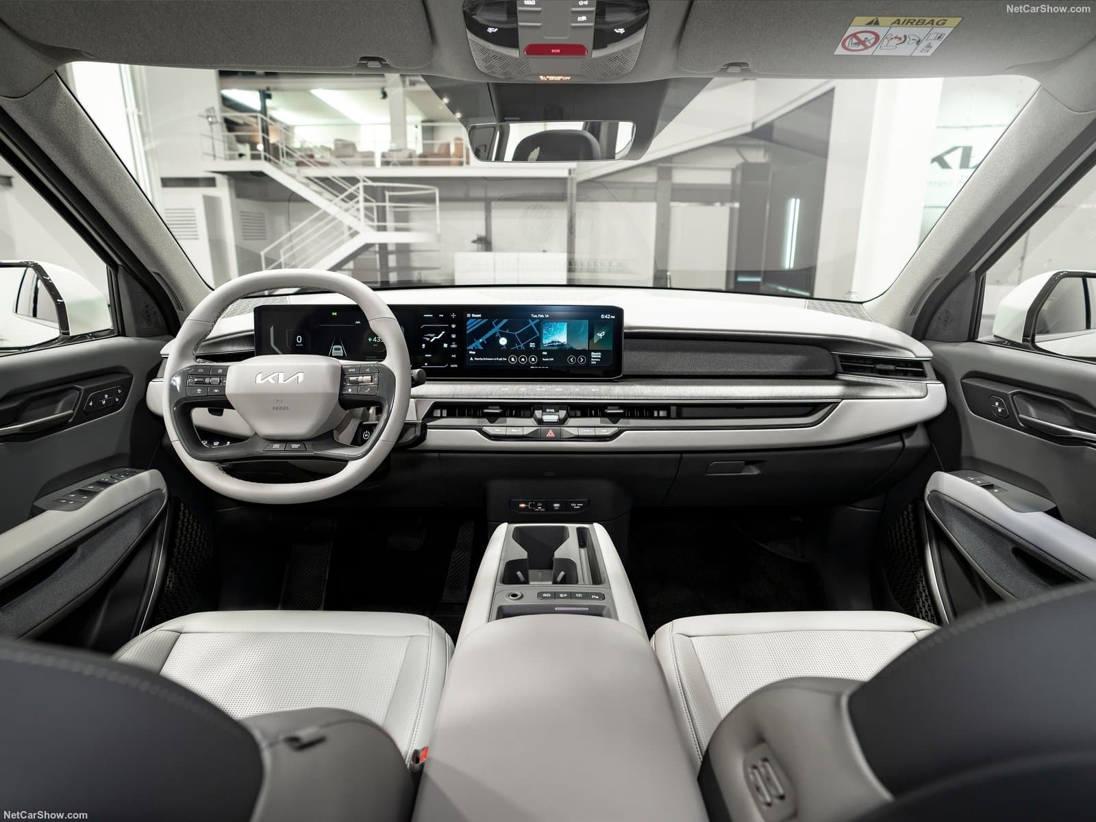 Kia EV9: ecco il SUV elettrico 7 posti
