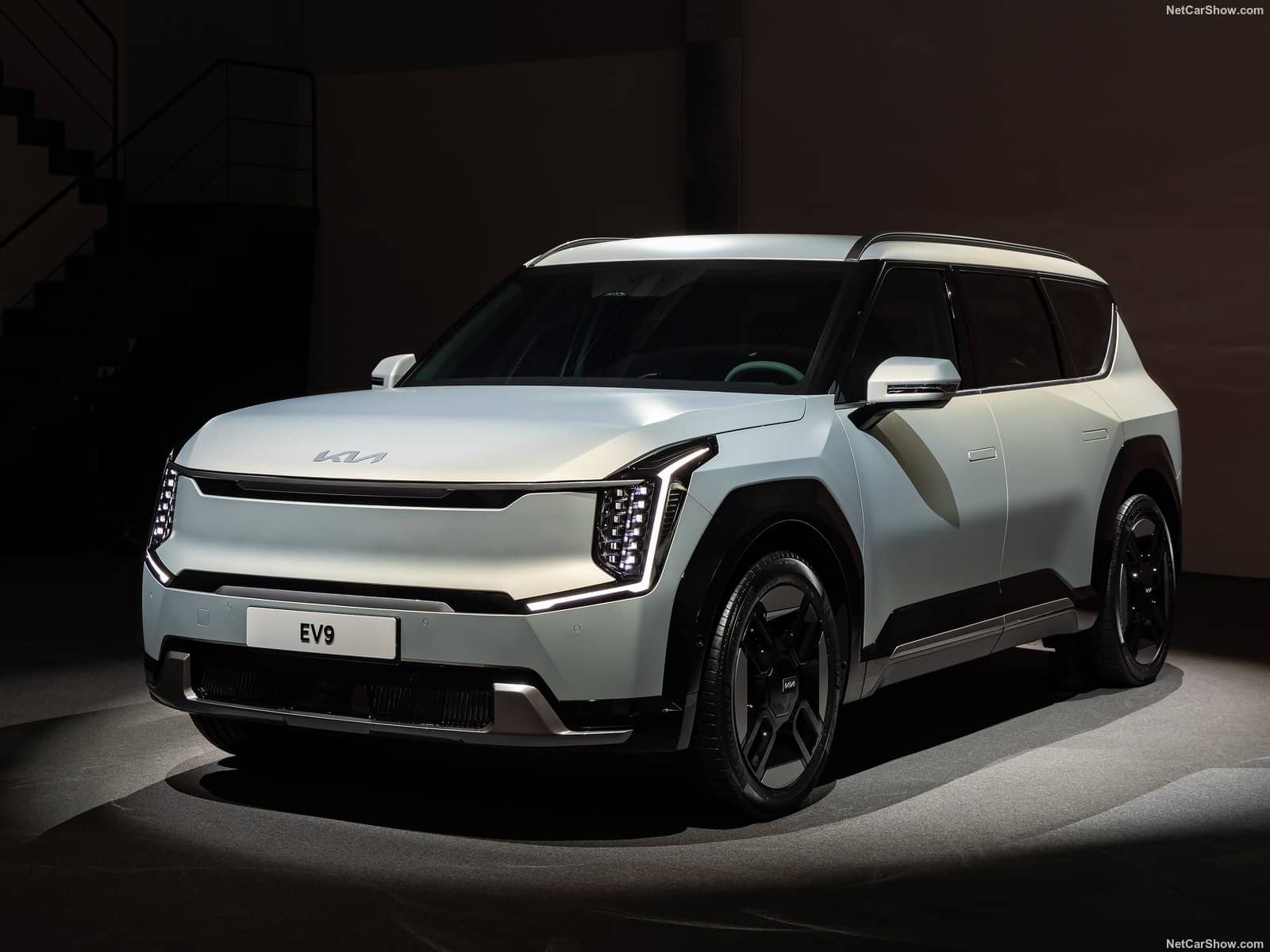 KIA EV9