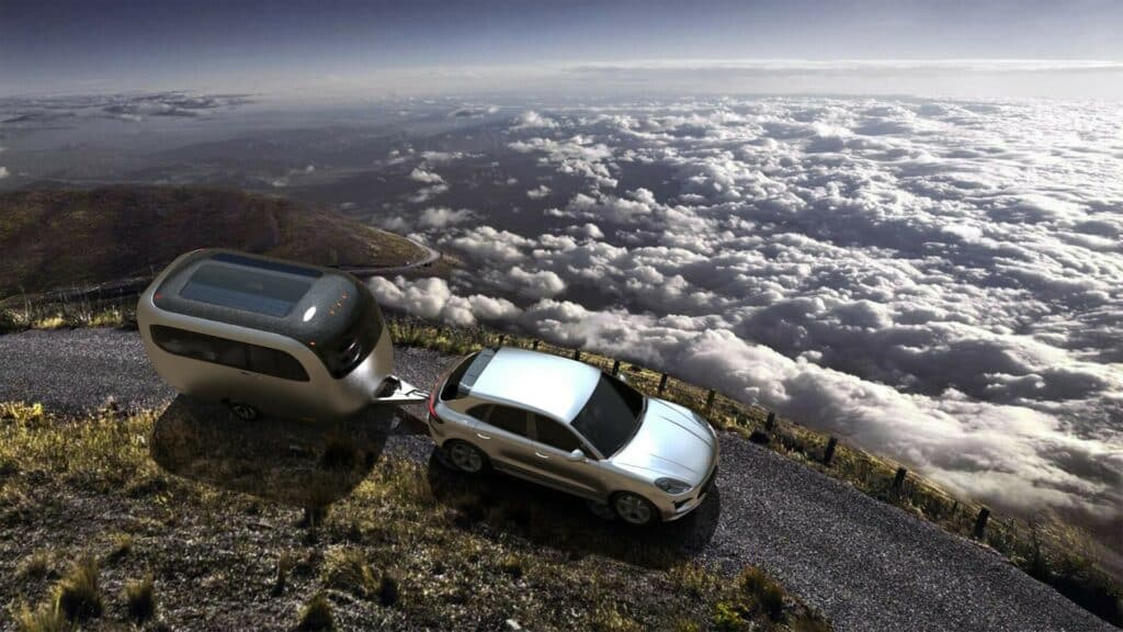 Porsche: ecco la roulotte per un campeggio di lusso e futuristico