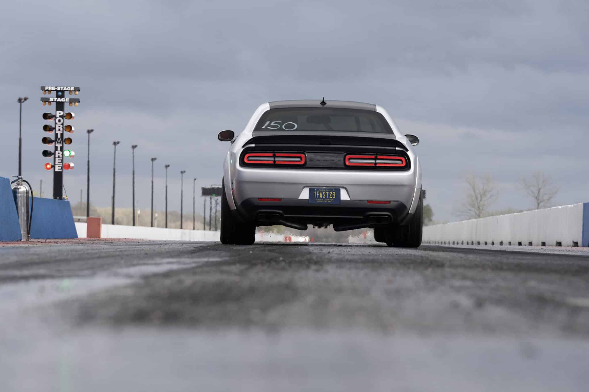 Dodge Challenger SRT Demon 170: l'addio al V8 Hemi con 1025 CV e uno 0-100 km/h in 1,66 secondi