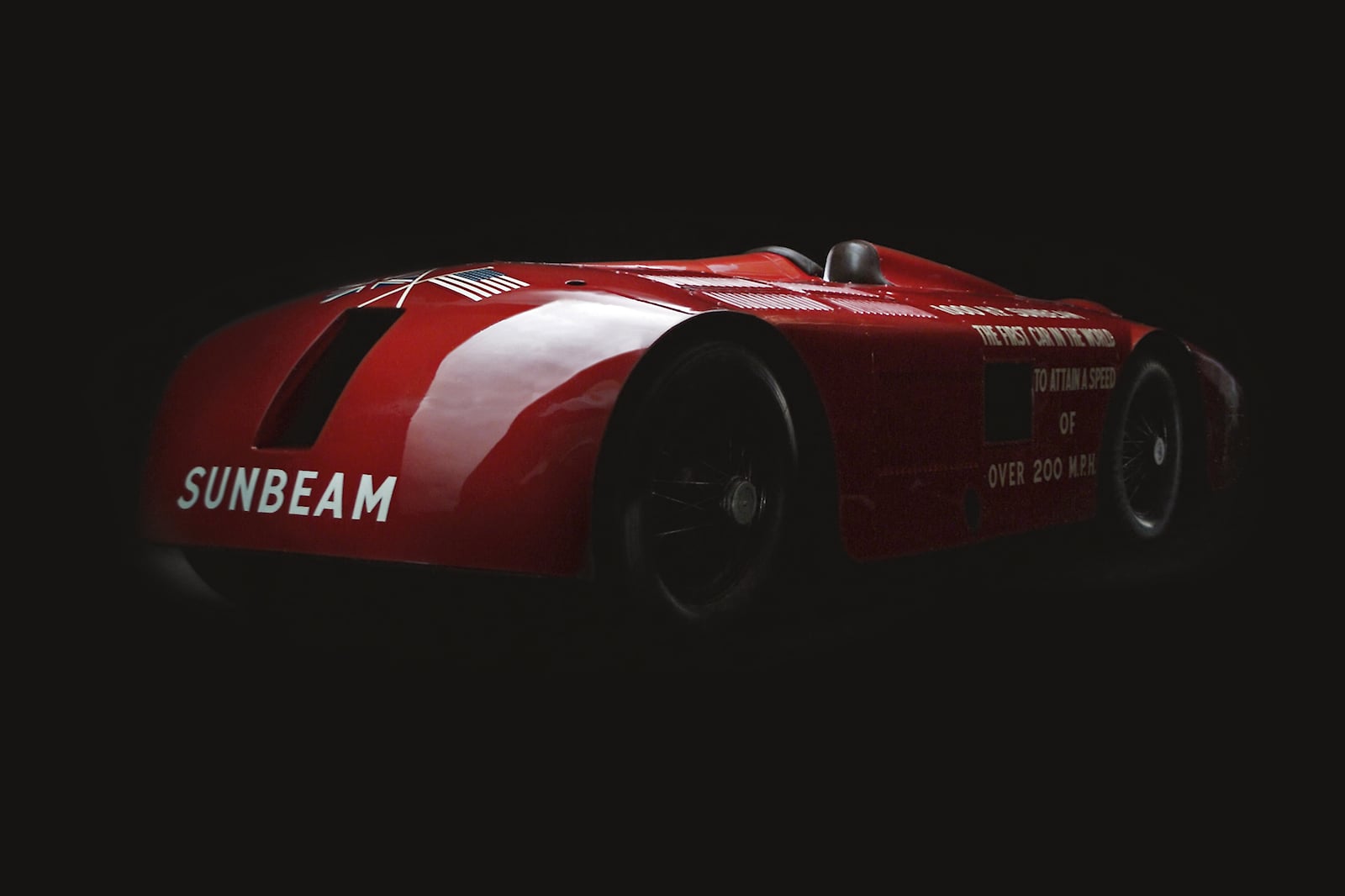 Sunbeam 1000 HP: la prima auto al mondo a superare i 320 km/h verrà restaurata per i 100 anni dalla creazione