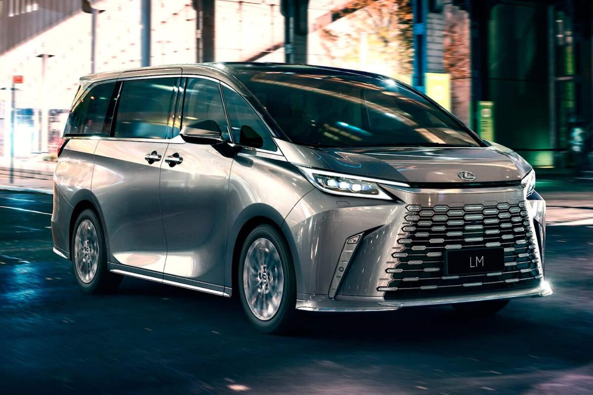 Lexus LM presentato al Salone di Shanghai: il comfort è l'obiettivo principale - 