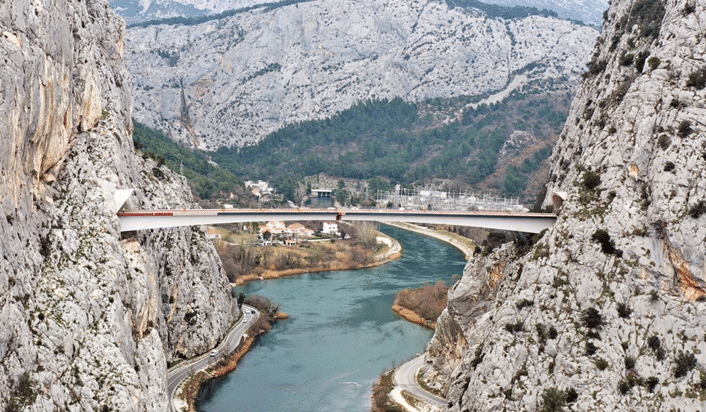 Vista panoramica del Cetina Bridge. (Credits: Maeg S.p.A.)
