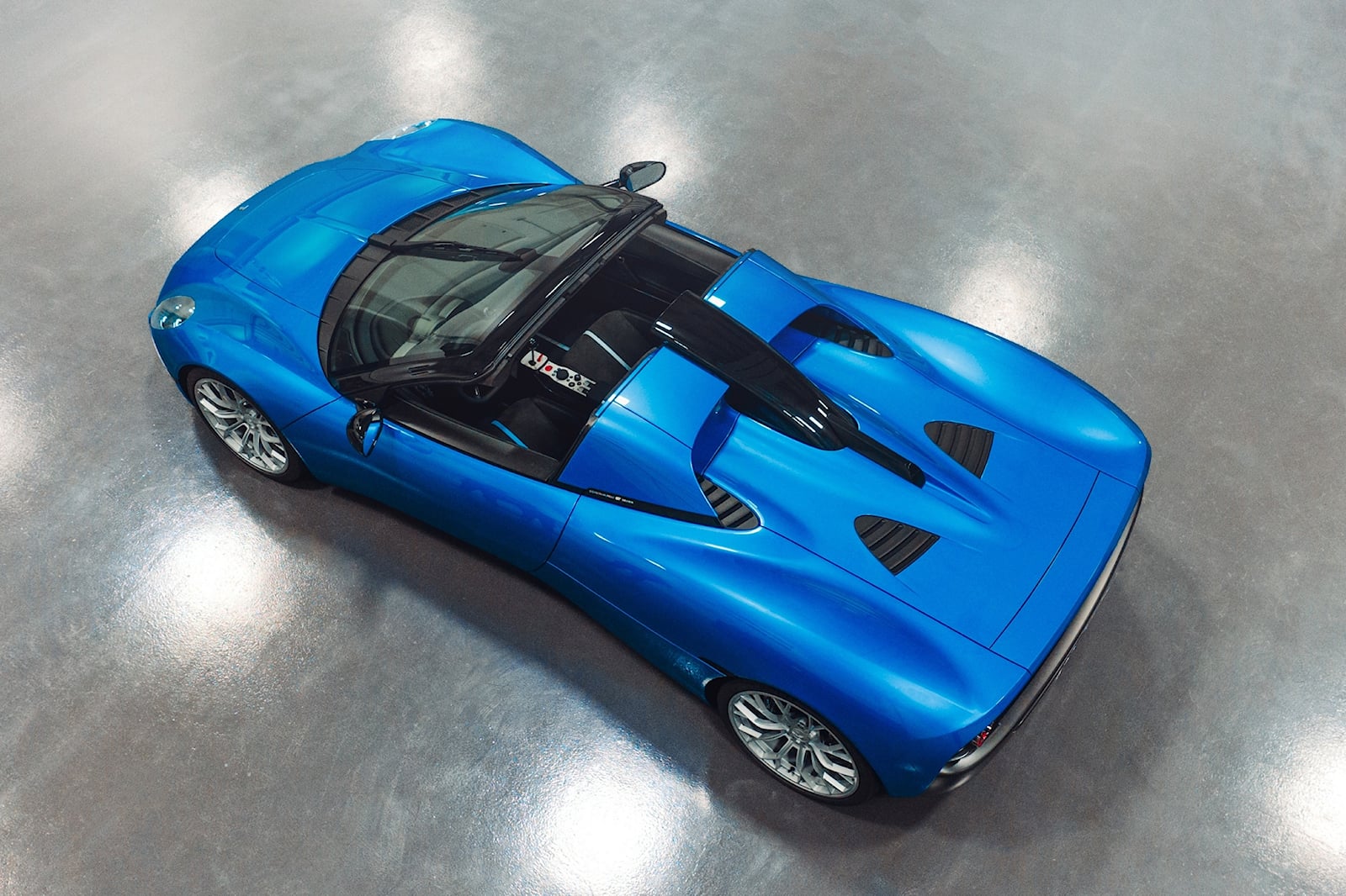 Gordon Murray T.33 Spider: la supercar senza tetto con V12 e limitatore a 11 mila RPM