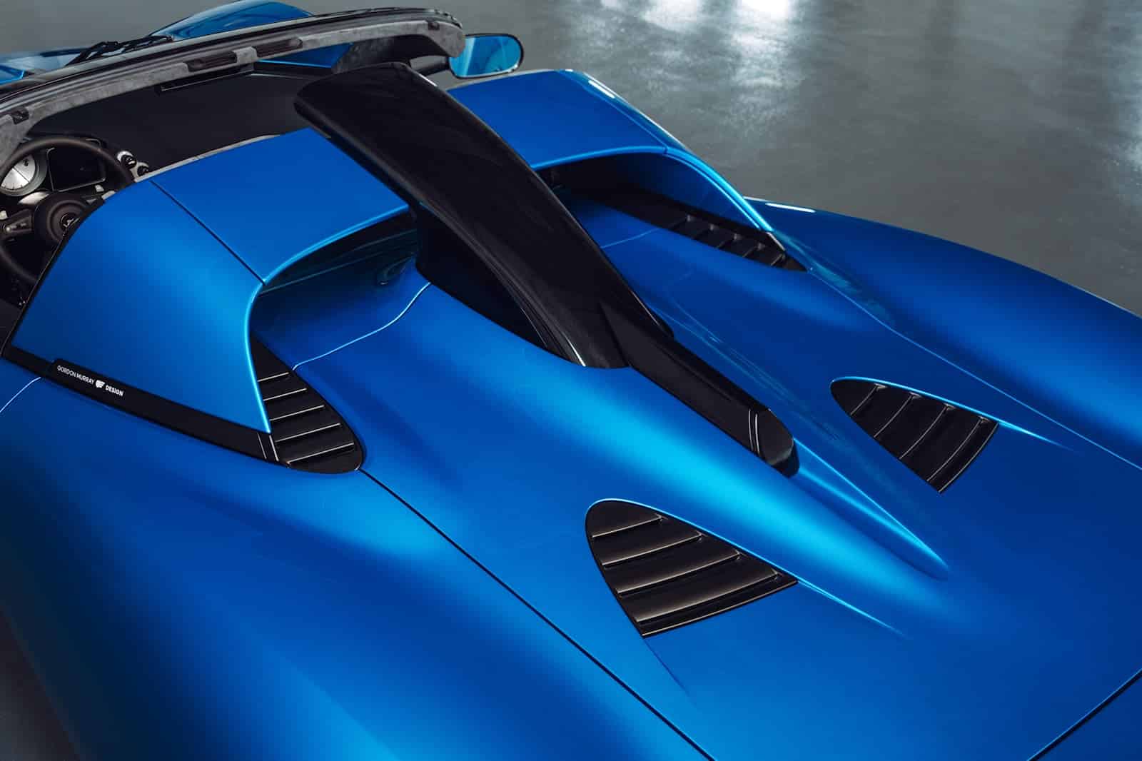 Gordon Murray T.33 Spider: la supercar senza tetto con V12 e limitatore a 11 mila RPM