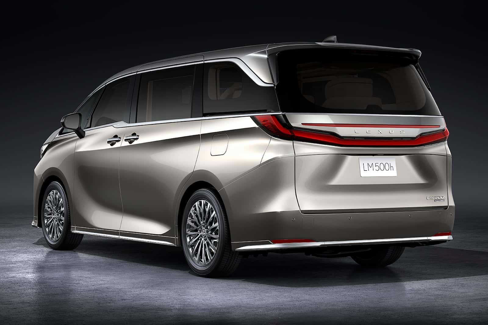 Lexus LM presentato al Salone di Shanghai: il comfort è l'obiettivo principale