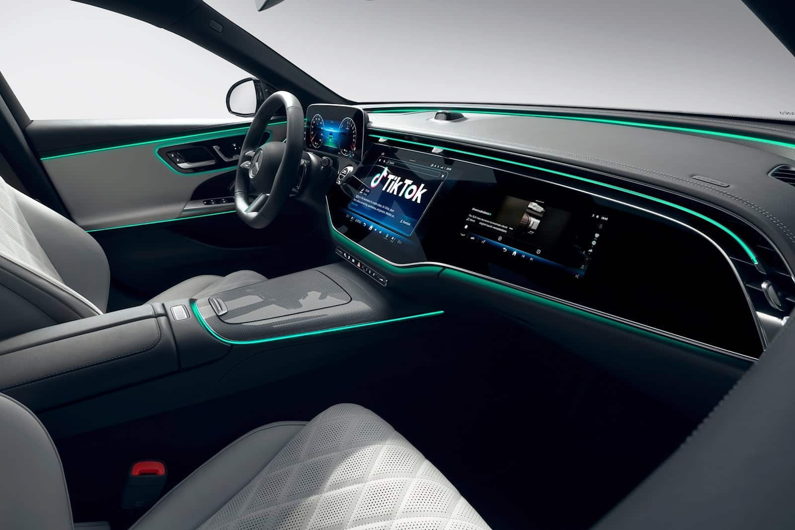 Il Superscreen di Mercedes