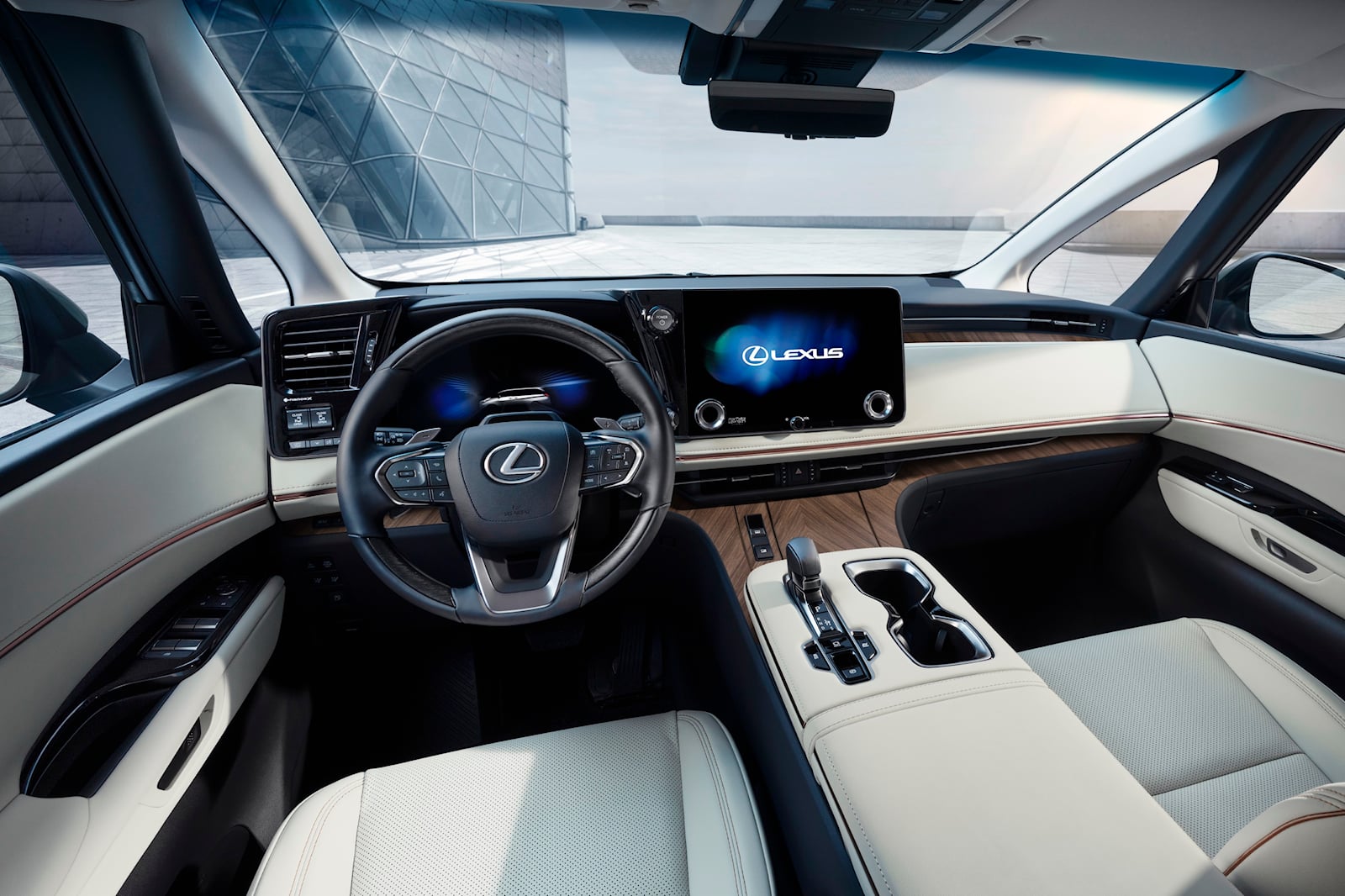 Lexus LM presentato al Salone di Shanghai: il comfort è l'obiettivo principale