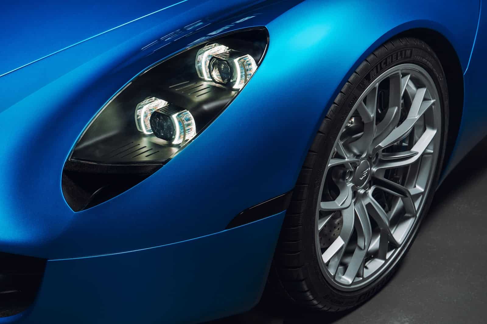 Gordon Murray T.33 Spider: la supercar senza tetto con V12 e limitatore a 11 mila RPM