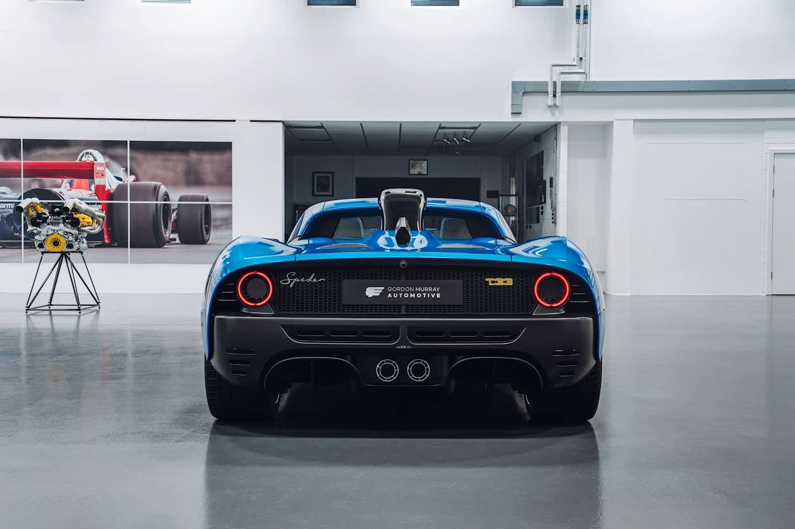 Gordon Murray T.33 Spider: la supercar senza tetto con V12 e limitatore a 11 mila RPM
