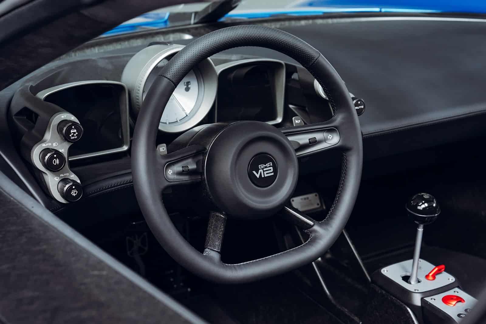 Gordon Murray T.33 Spider: la supercar senza tetto con V12 e limitatore a 11 mila RPM