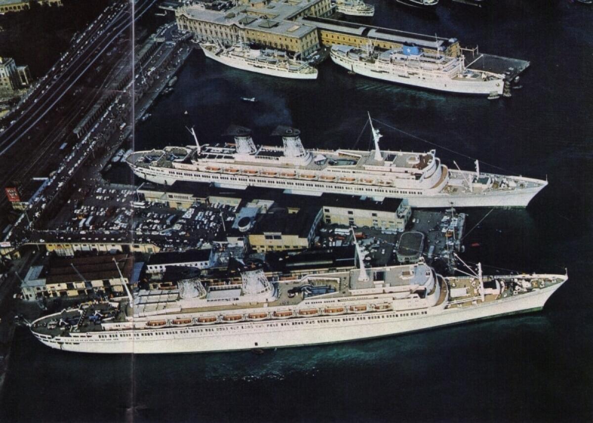 Le navi Michelangelo e Raffaello: la storia - 