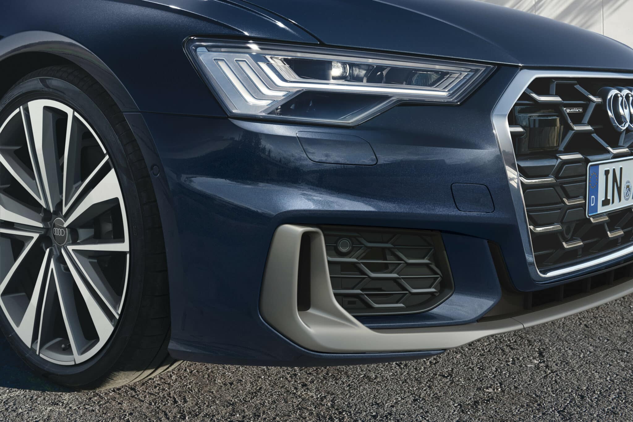 Dettaglio anteriore nuove Audi A6 e A7 Sportback