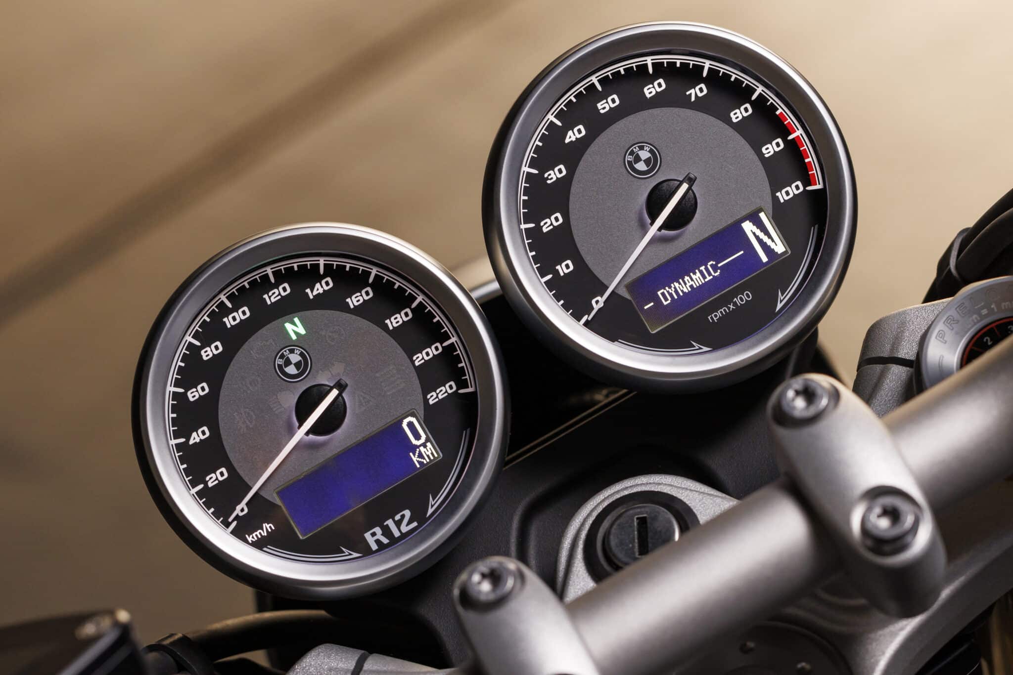 BMW R 12 NineT: arriva la moto per puristi volta alla customizzazione