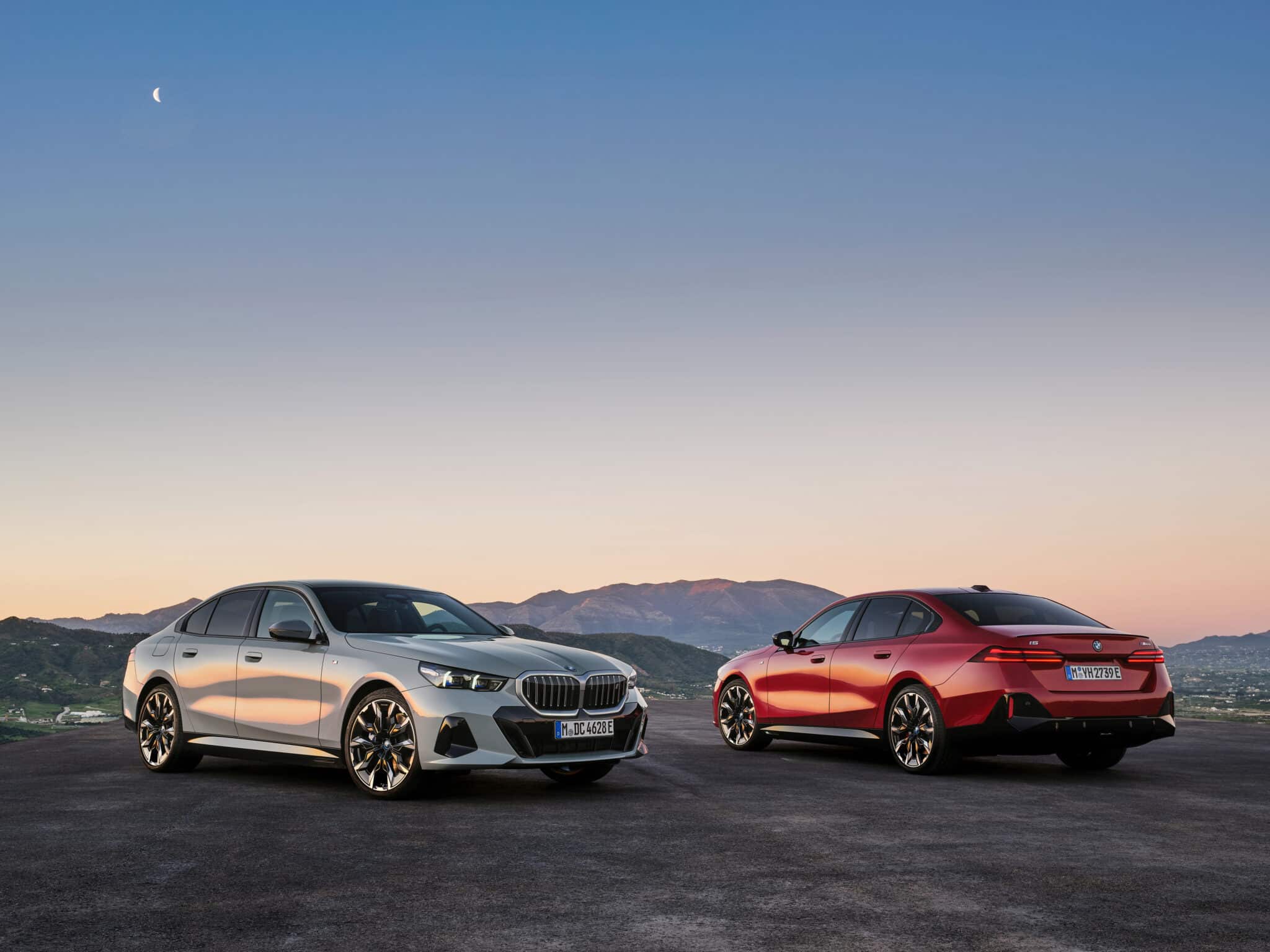 BMW Serie 5 si rinnova e arriva anche in versione elettrica: caratteristiche, allestimenti