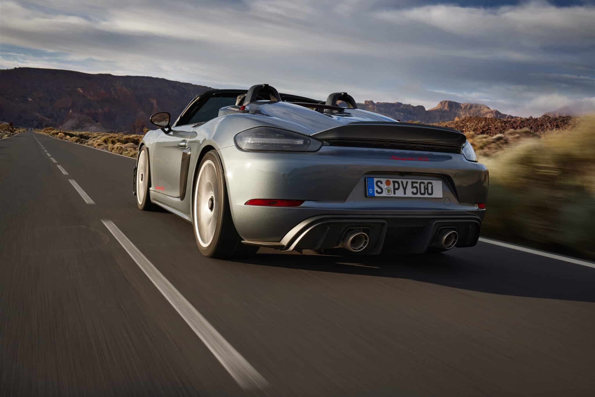 Porsche 718 Spyder RS: la sportiva cabrio  con il motore da 500 CV