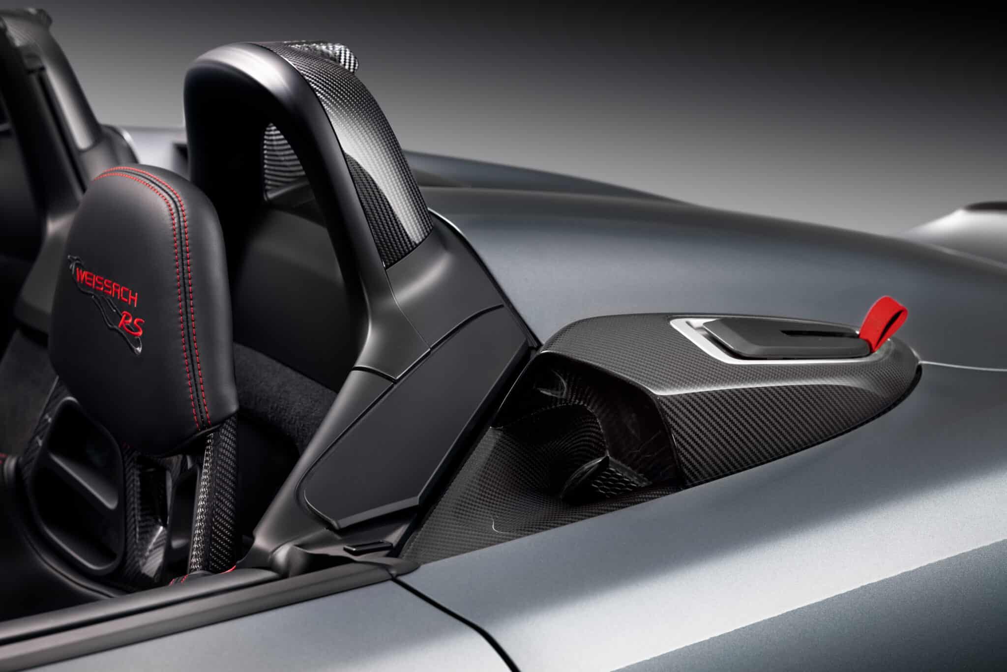 Porsche 718 Spyder RS: la sportiva cabrio  con il motore da 500 CV
