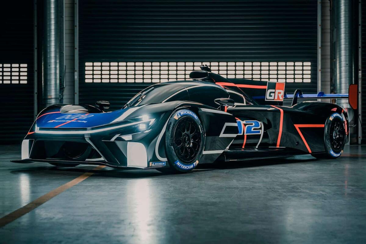 Toyota presenta l'hypercar da corsa a combustione di idrogeno - 