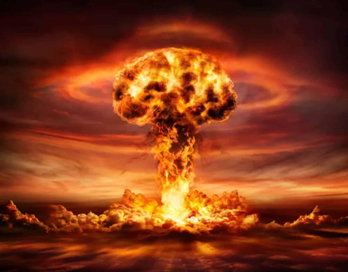 Chi ha inventato la bomba atomica: storia e impatto mondiale - 