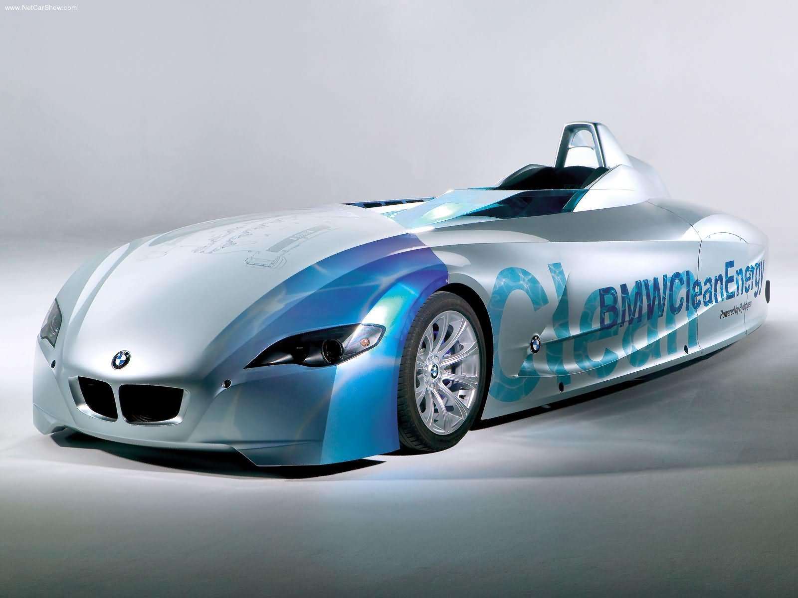 BMW H2R presentata nel 2004