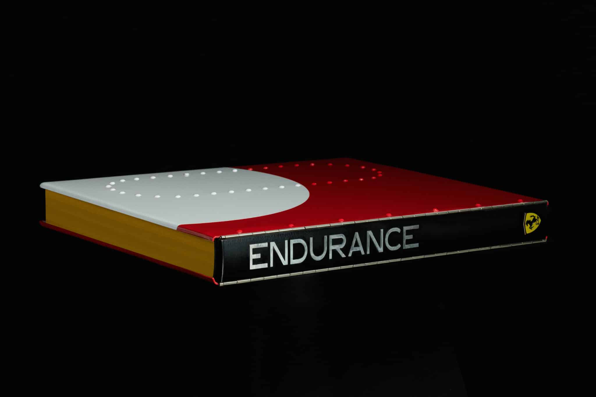 Ferrari Endurance: arriva il libro da collezione dedicato al mondo delle gare di resistenza