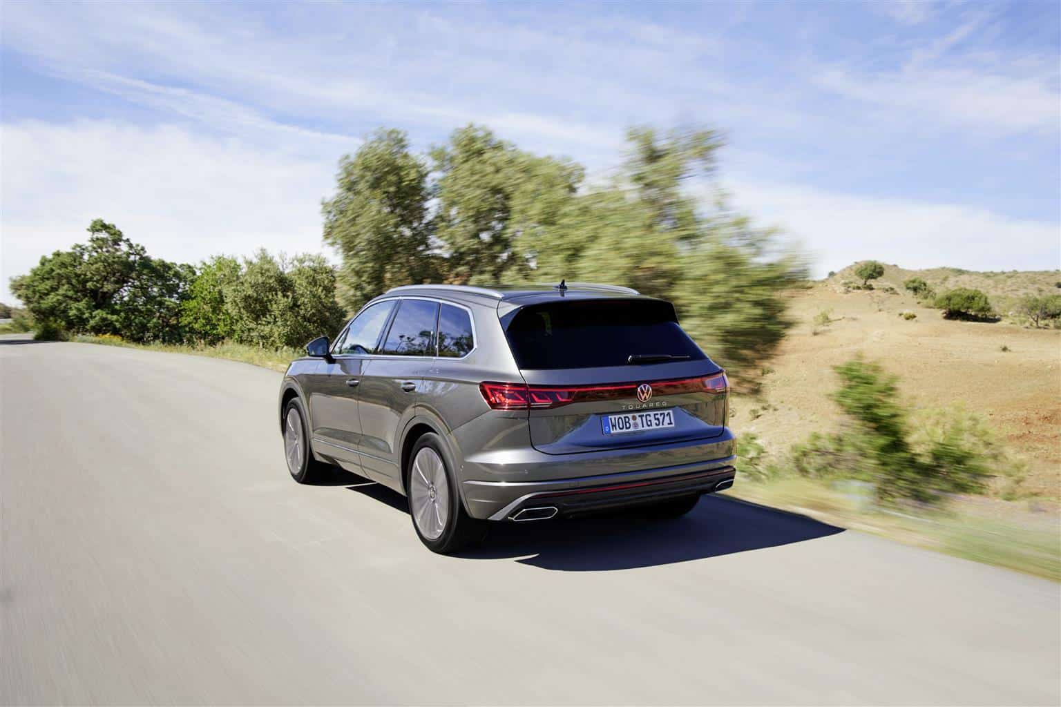Nuova Volkswagen Touareg disponibile in Italia: prezzi, allestimenti e caratteristiche