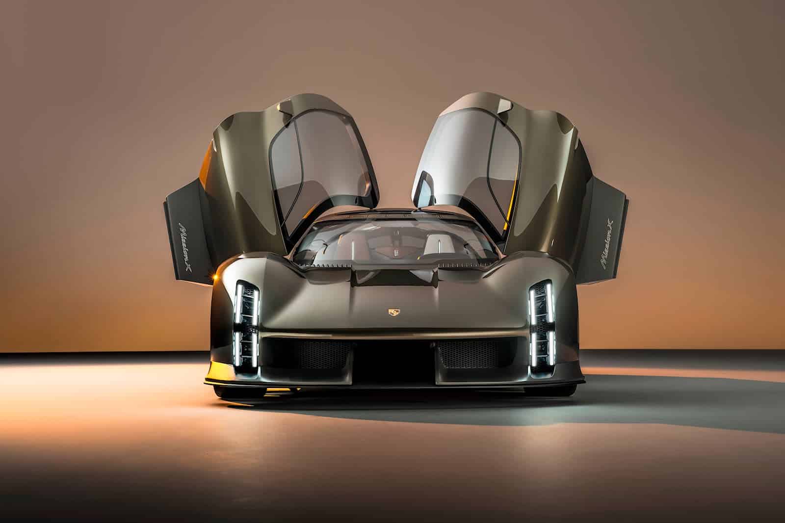 Porsche Mission X Concept: è l'erede elettrica della 918