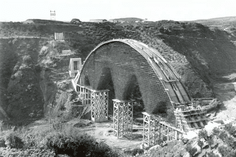Costruzione su centina