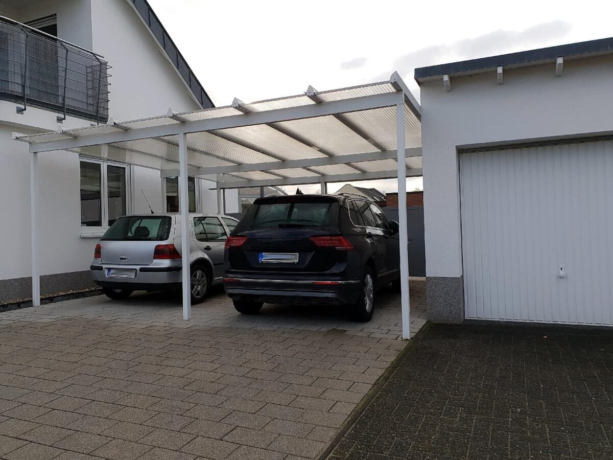 Protezione veicoli: tutto quello che c'è da sapere sul carport a tetto piatto - 
