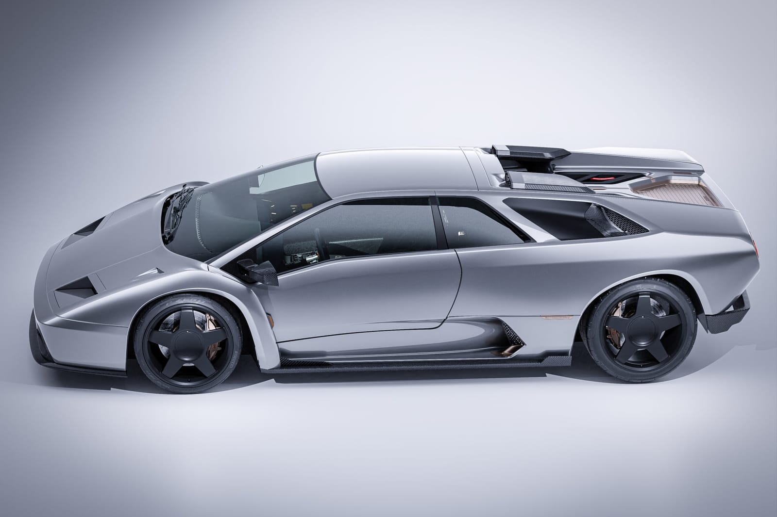 Lamborghini Diablo: il restomod di Eccentrica da 540 CV che conserva il V12