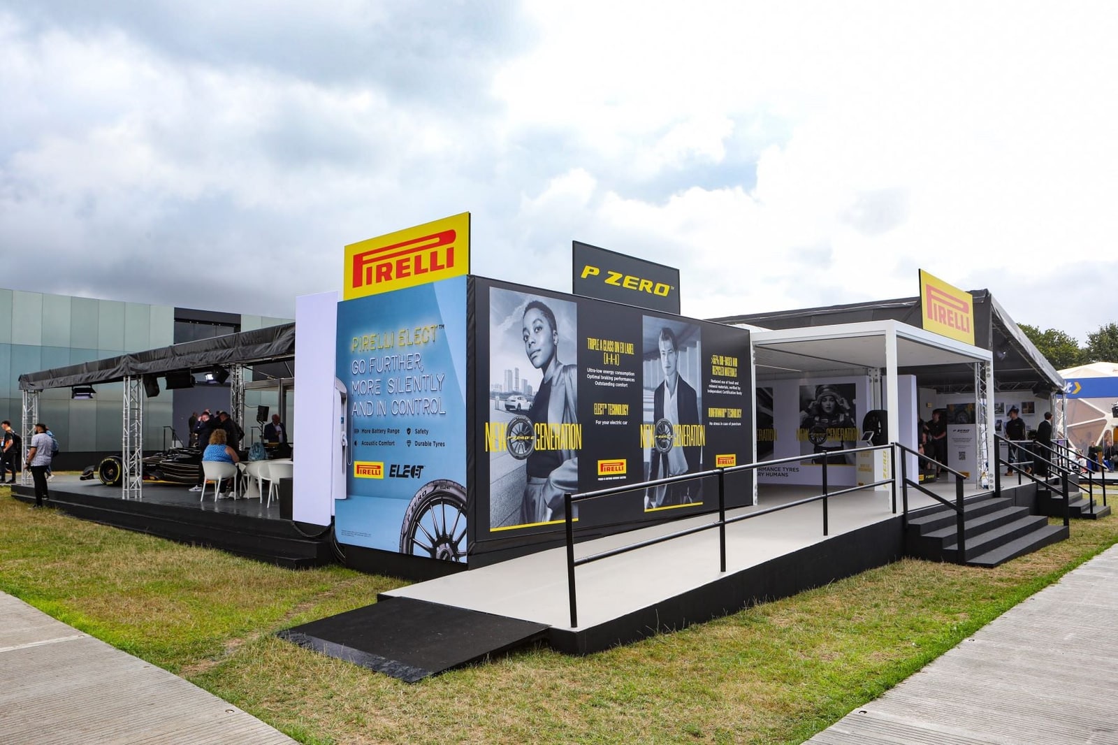 Stand Pirelli al Goodwood festival Of Speed