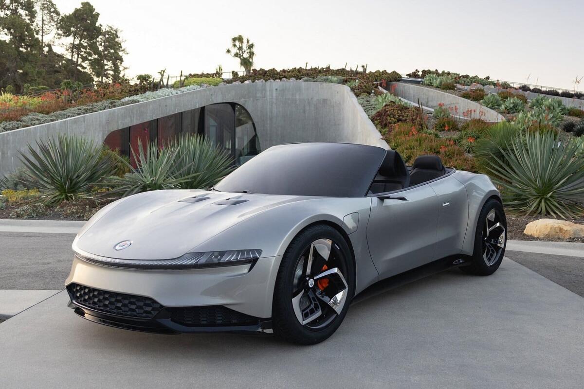 Fisker Ronin: produzione limitata a 999 esemplari da oltre 1000 cv di potenza - 