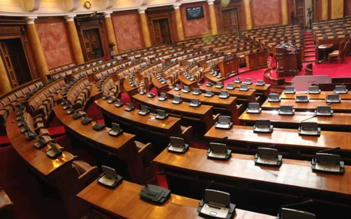 Quanto guadagnano veramente parlamentari e deputati? - 