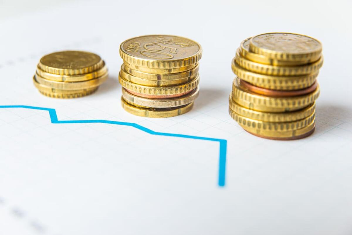 Debito pubblico italiano: nel 2026 costerà 100 miliardi - 