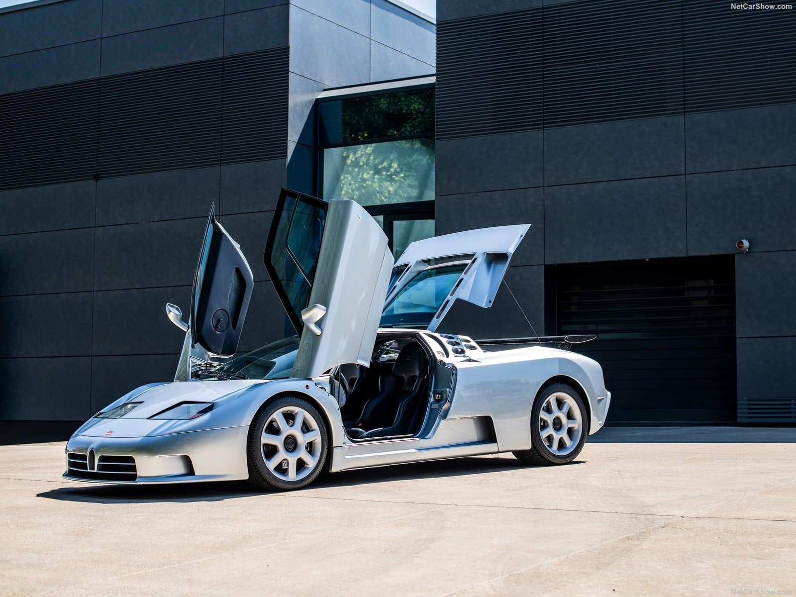 Supercar degli anni '90: le più belle e originali del decennio