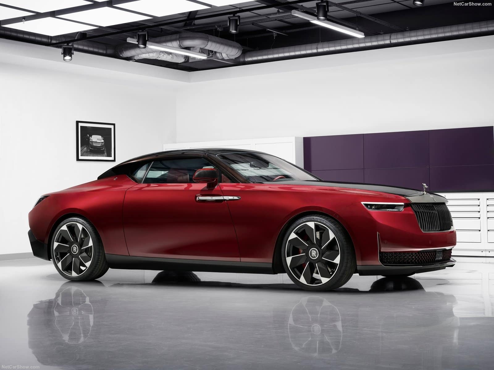 Rolls-Royce Droptail: l'apice del lusso con "La Rose Noire"
