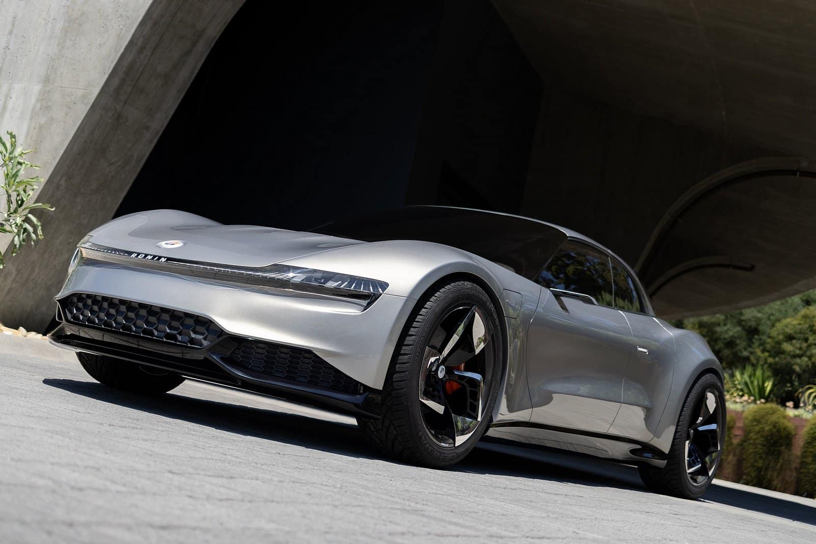 Fisker Ronin: produzione limitata a 999 esemplari da oltre 1000 cv di potenza