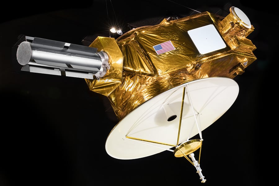 Source: New Horizons Spacecraft Mock-up Model at the Smithsonian Institution National Air and Space Museum. Smithsonian photo by Eric Long